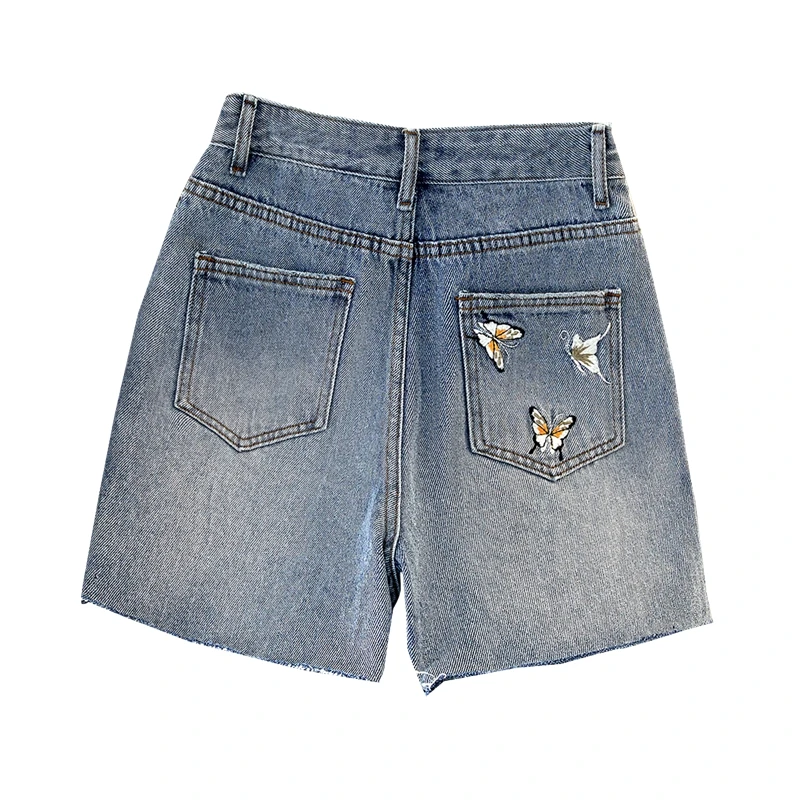 她池2025夏季新款品质女装水洗宽松款毛边牛仔裤短裤T52H1996KB