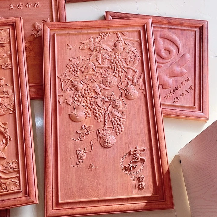 花梨木类己***?家和富贵