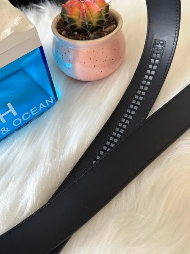 自动扣3.5宽黑色牛皮百搭平皮双面男士皮具皮带腰带扣头有字母