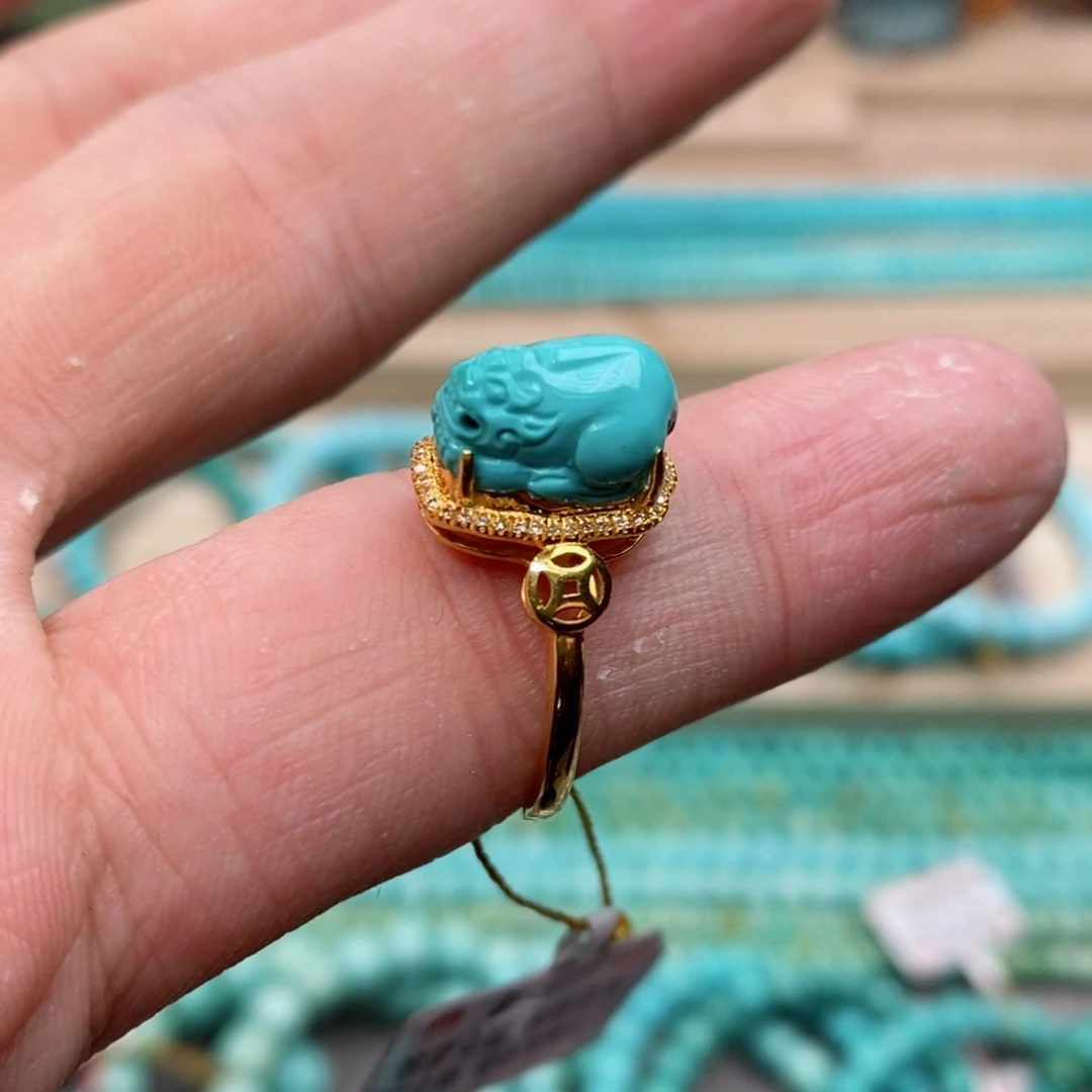 绿松石珠宝奇石18K金镶嵌