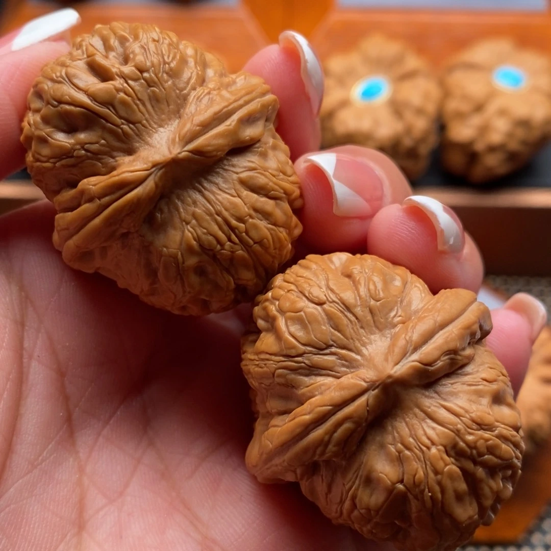 文玩核桃把件40尺寸全品平谷元宝