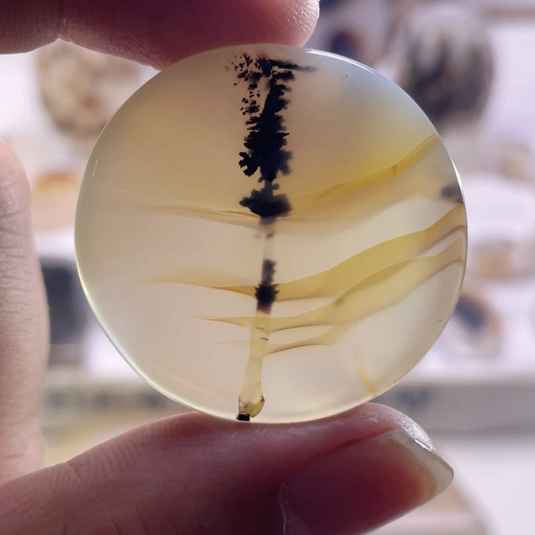 玛瑙/玉髓未镶嵌珠宝奇石