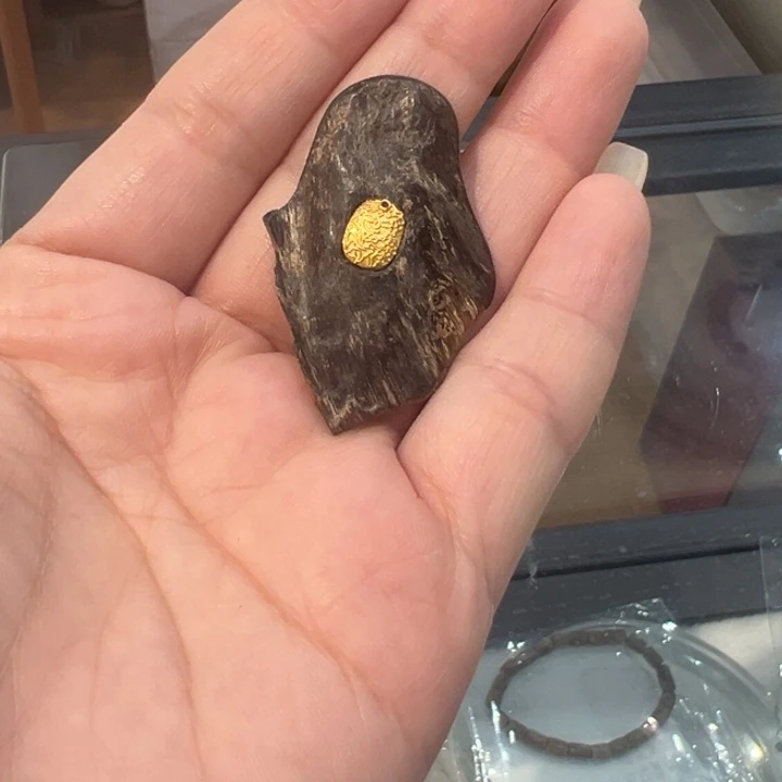 沉香吊坠正区文莱随行挫金沉水吊坠