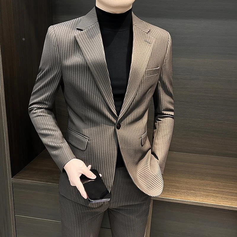 条纹西装外套男士春秋季2025新款高级感商务正装痞帅休闲西服套装