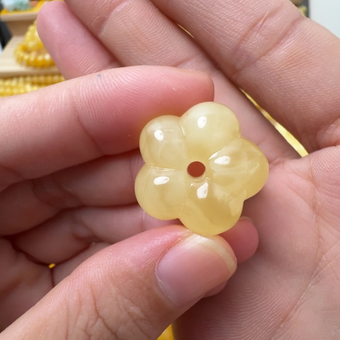 蜜蜡未镶嵌珠宝奇石超过七天不退不换