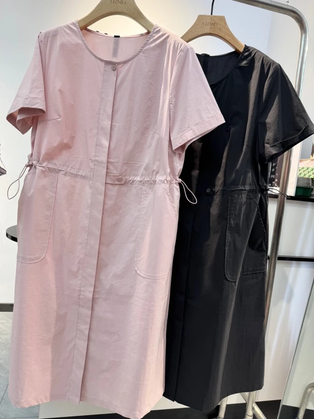 水淼2025/夏新款双色开扣连衣裙0622时尚简约