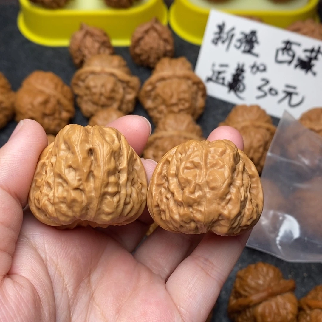 文玩核桃把件小***侠蛤蟆36