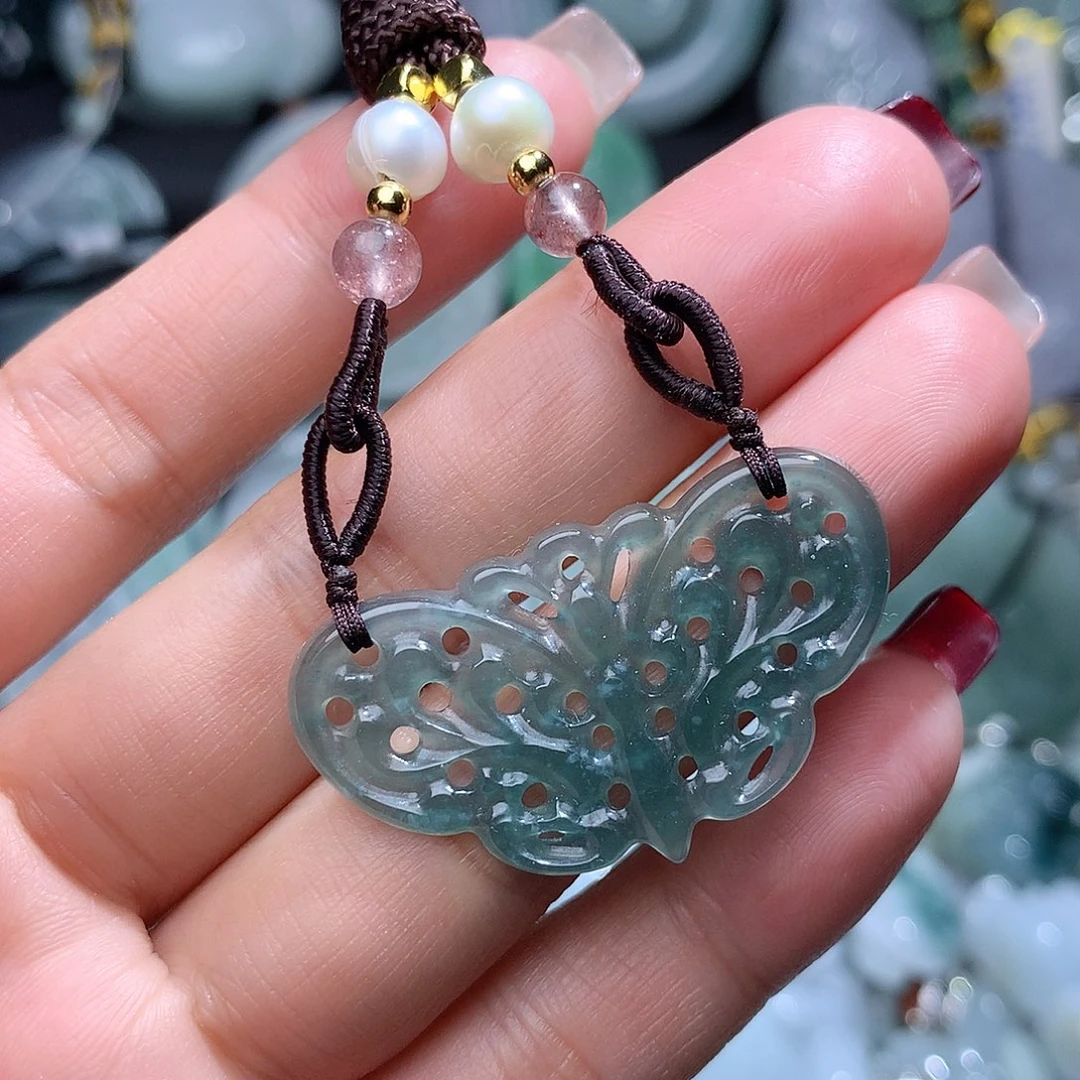 翡翠颈饰未镶嵌2413。