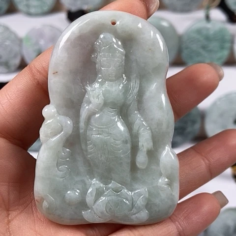 翡翠颈饰未镶嵌观音福利