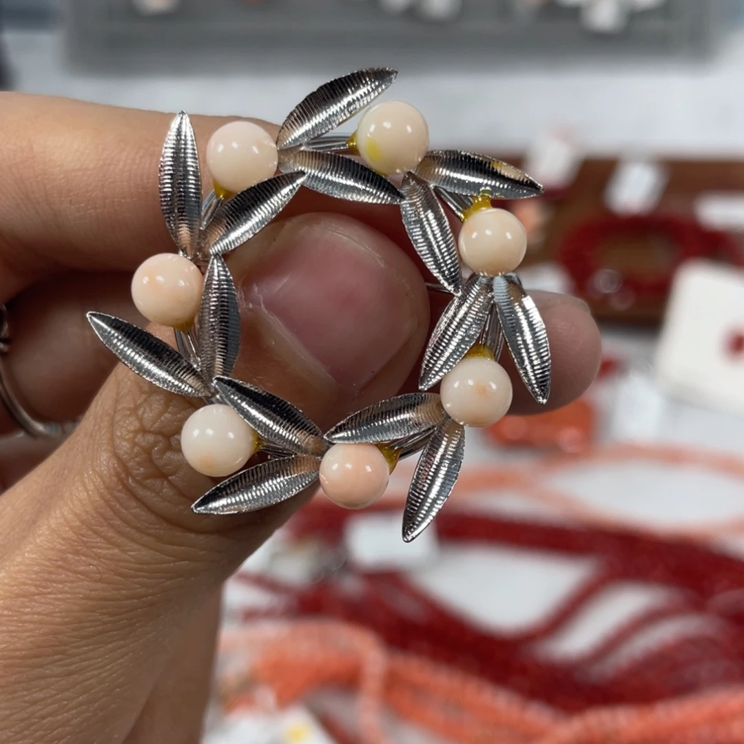 琉璃纯铜合金中古时期的建筑风格