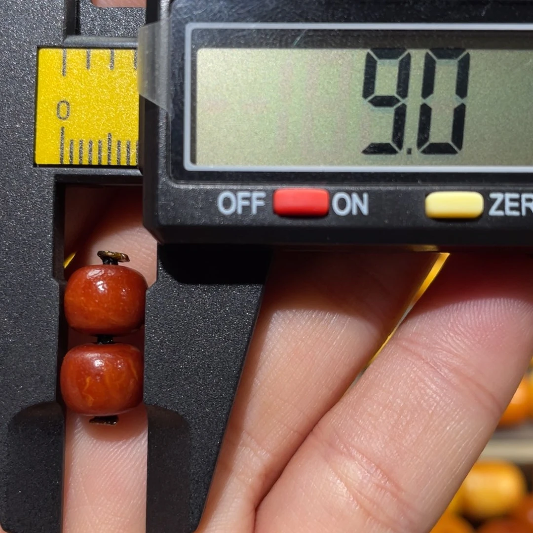 蜜蜡未镶嵌裸石对珠