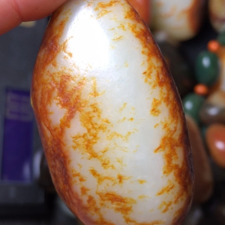 和田玉未镶嵌珠宝奇石