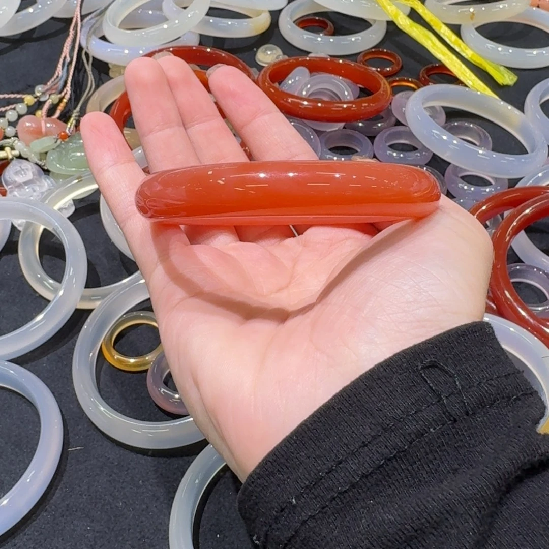 酒****玛瑙/玉髓未镶嵌手镯09