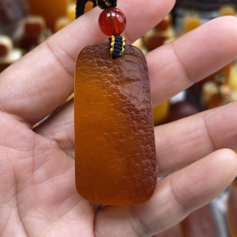 【闪购商品】琥珀颈饰未镶嵌
