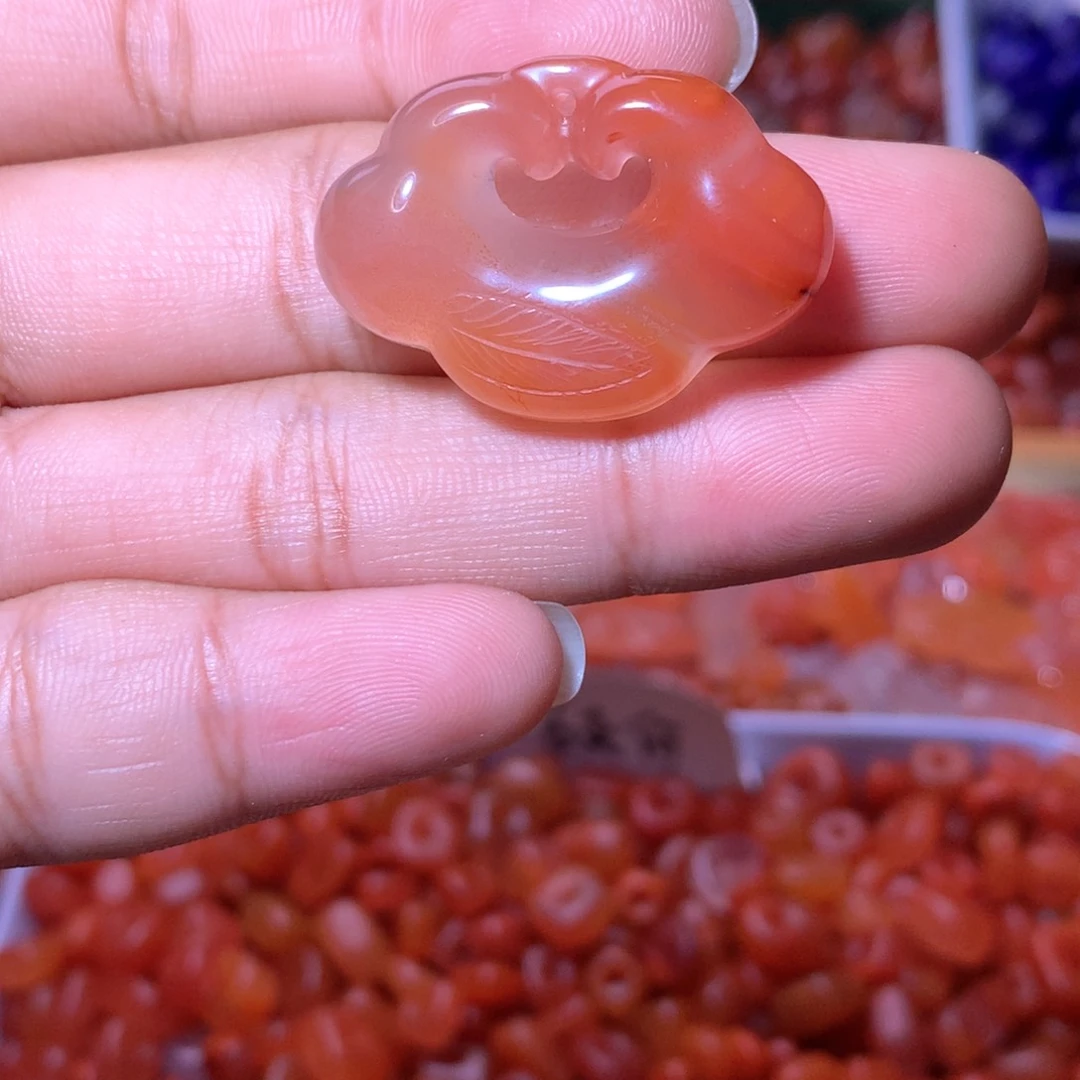 南红玛瑙未镶嵌珠宝半成品如意