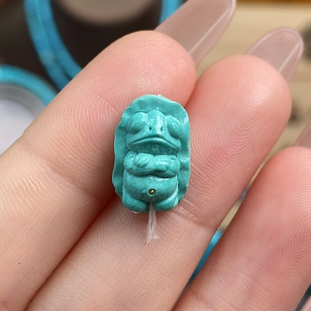 绿松石雕刻未镶嵌