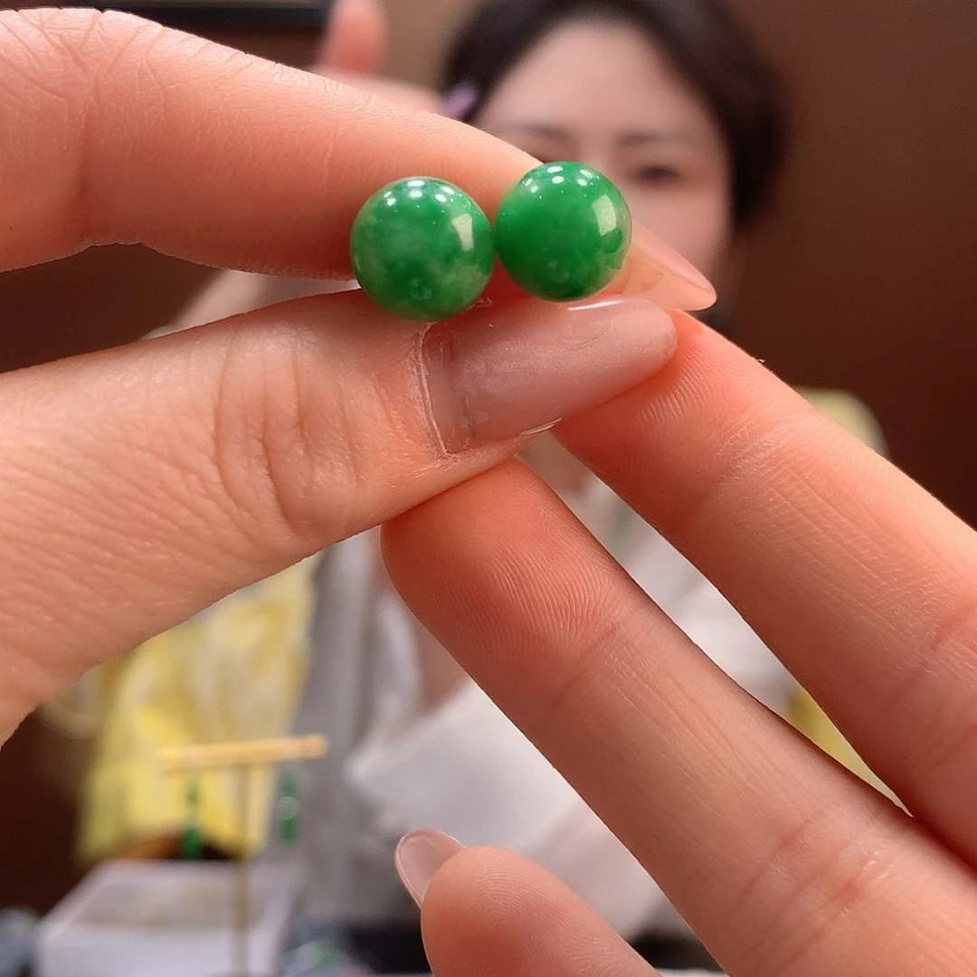 翡翠18K金镶嵌耳饰耳饰