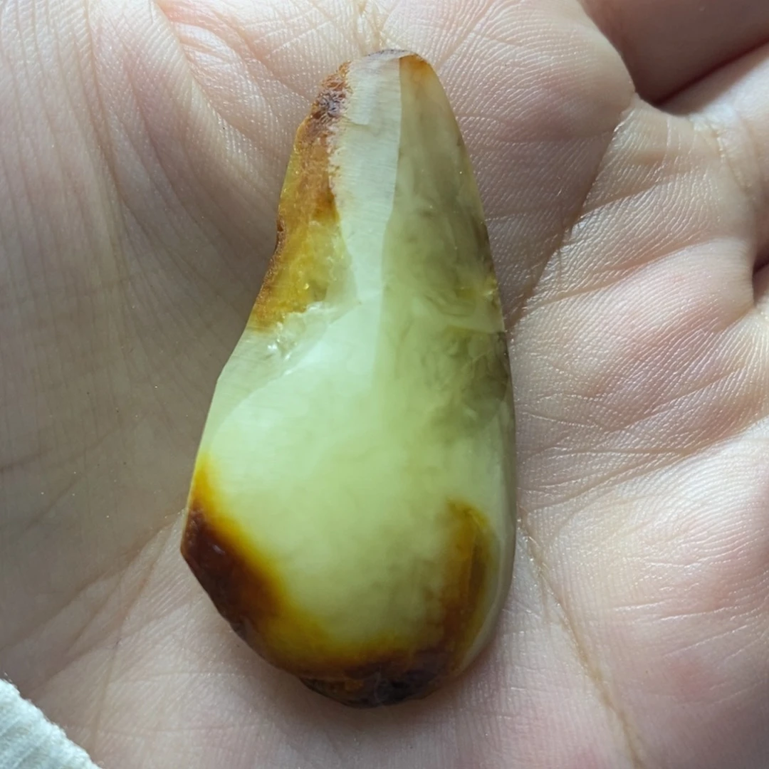 未镶嵌定制蜜蜡石