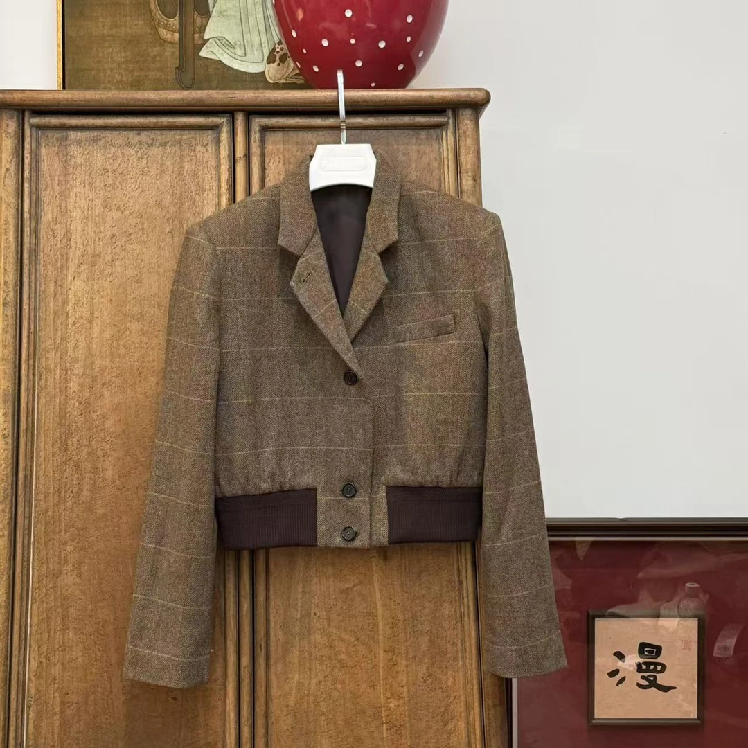 MYL2025春季新品羊绒混纺咖色格子西装翻领单排扣短款休闲外套