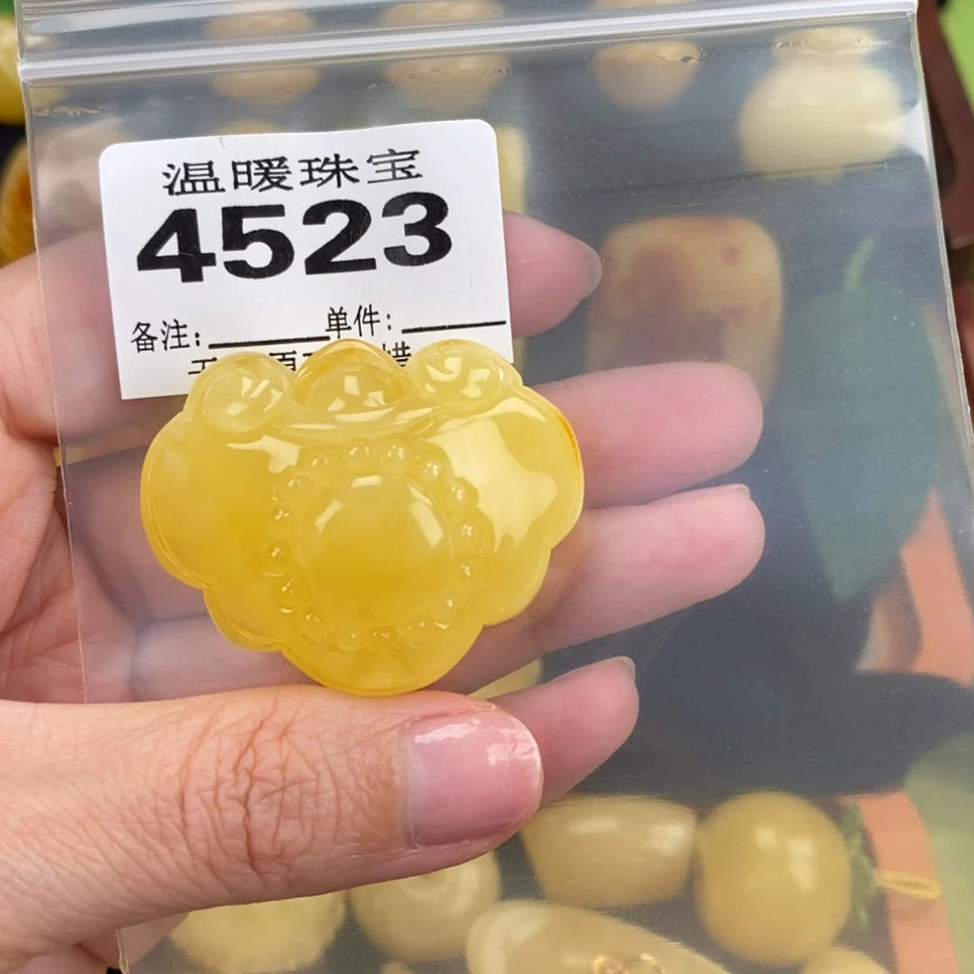 琥珀未镶嵌珠宝奇石裸石