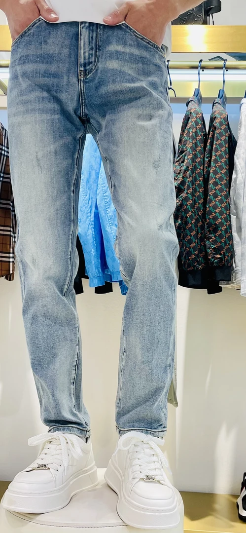 男士潮流修身牛仔裤修身直筒水洗休闲裤时尚简约百搭长裤