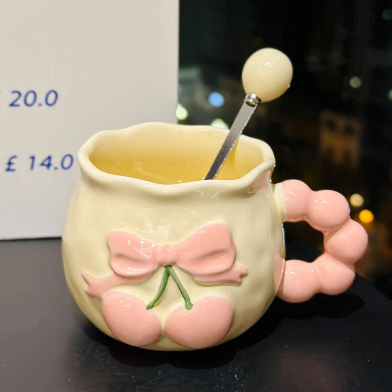 复古浮雕樱桃陶瓷马克杯带勺粉色少女心办公室咖啡杯釉下彩伴手礼