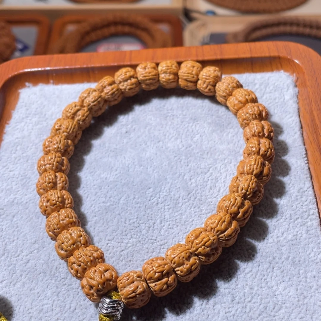 金刚菩提吊坠梅花双龙11