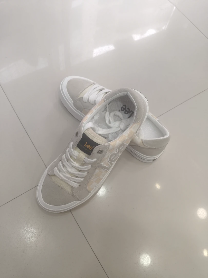 低帮板鞋男女同款时尚舒适