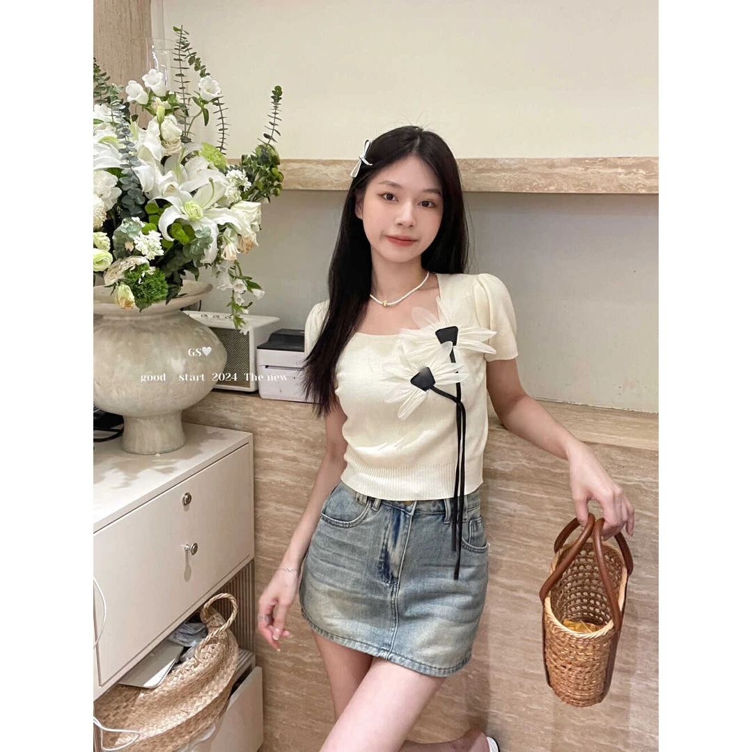 2025夏季新款韩版气质甜美减龄方领立体花朵短袖针织衫女上睡衣女