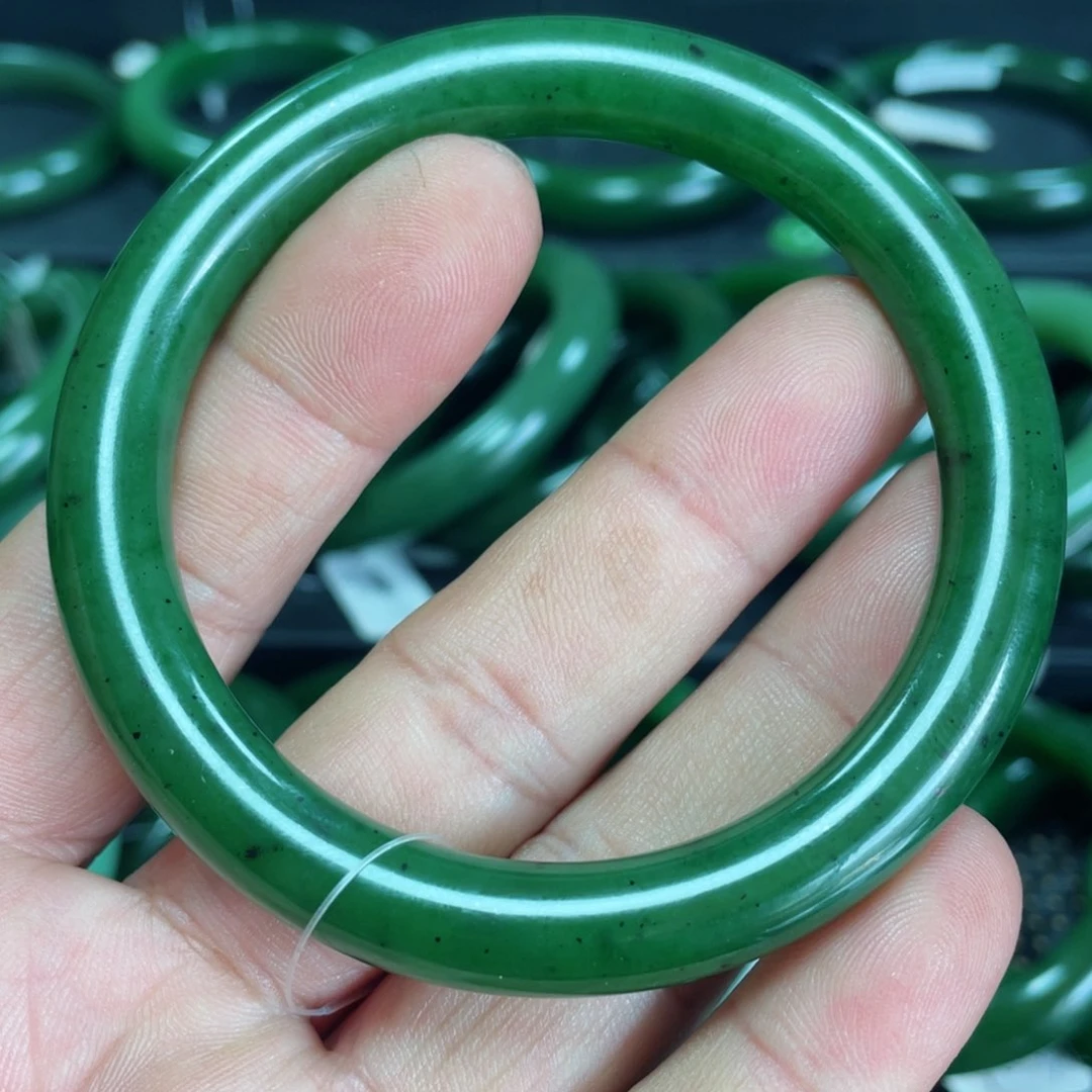 和田玉（碧玉）手镯未镶嵌