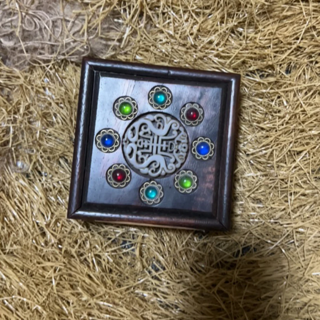 【闪购商品】高端精美木八宝盒一件链接