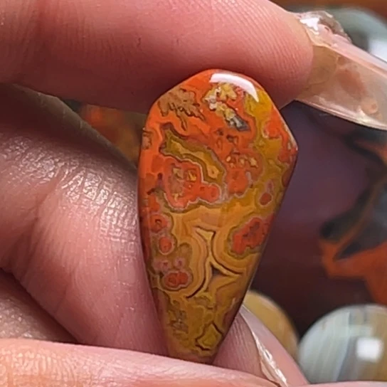 玛瑙/玉髓三通未镶嵌