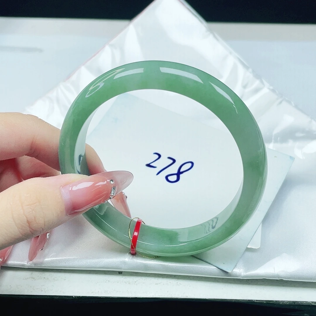 未镶嵌手镯翡翠57
