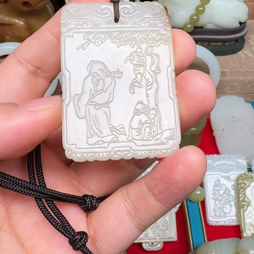 阿***瑞和田玉未镶嵌挂件