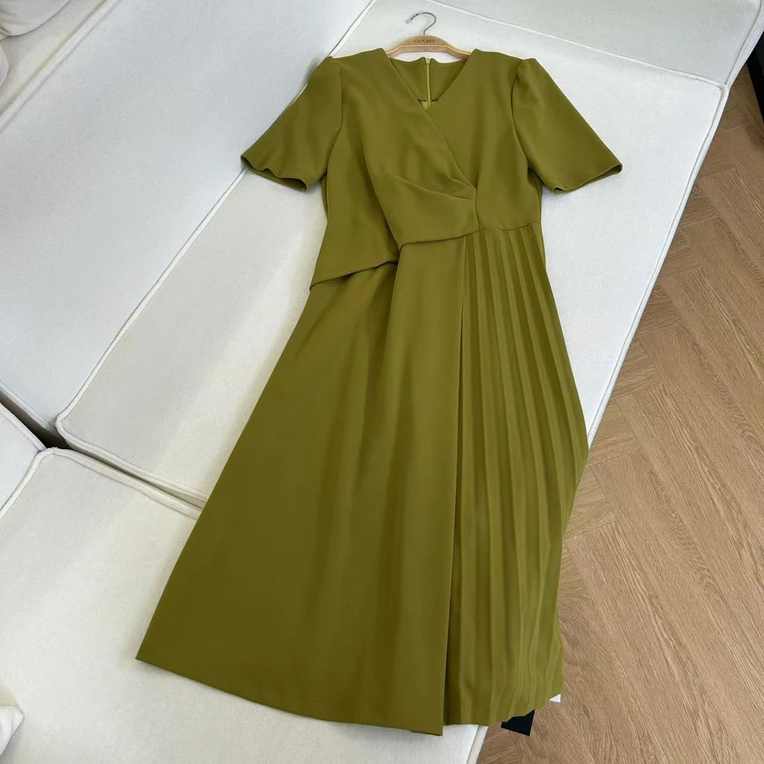 夏季新款简约百搭时尚气质优雅大气法式V领设计款连衣裙H4281