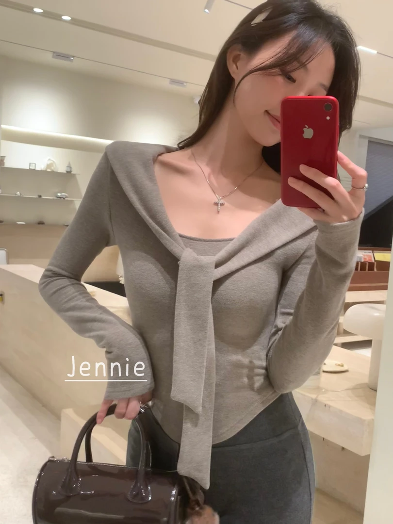 秋冬新款方领高级感披肩飘带一体德绒打底衫设计感百搭显瘦上衣