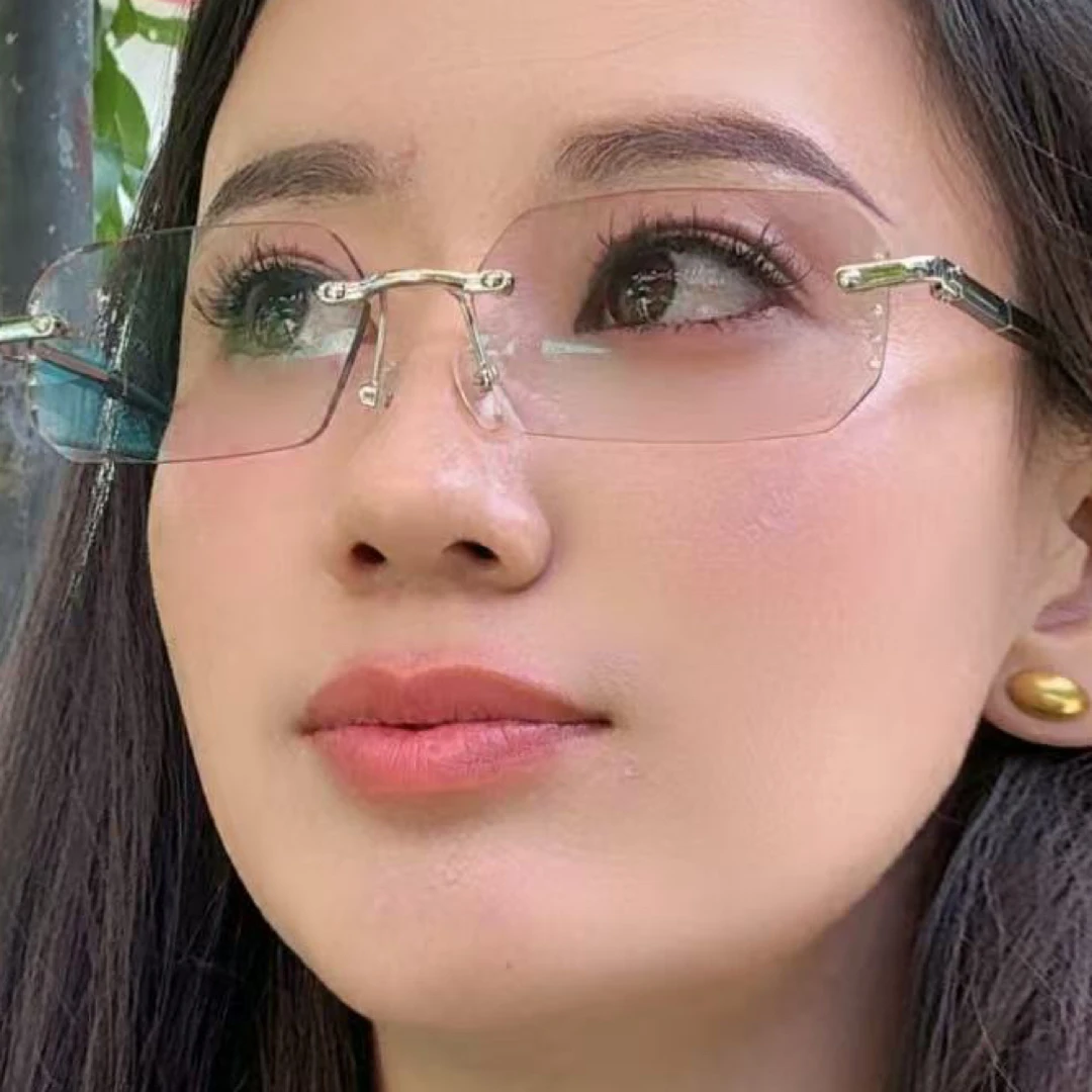 林芝卓玛变色眼镜买买买