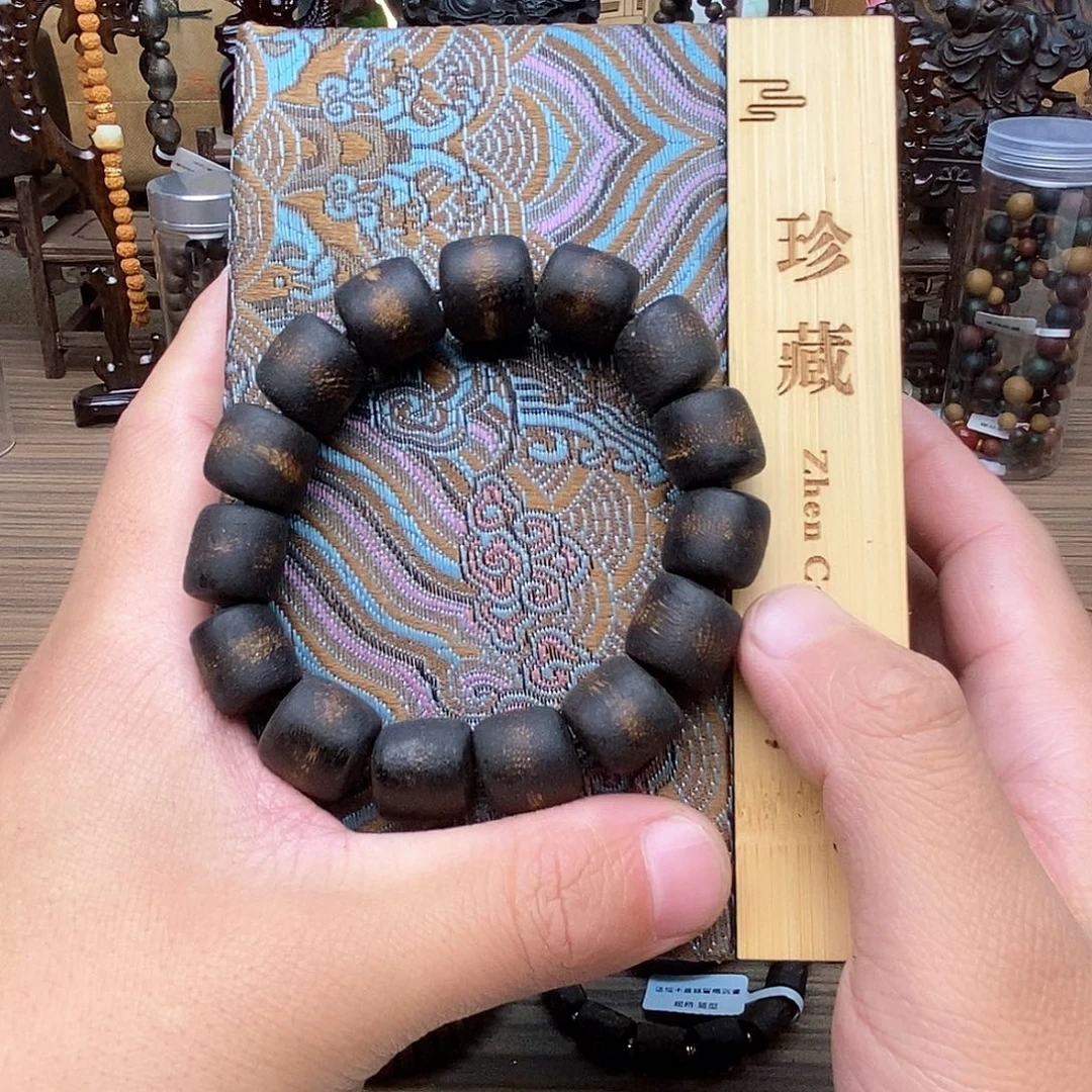 滴血莲花菩提手串