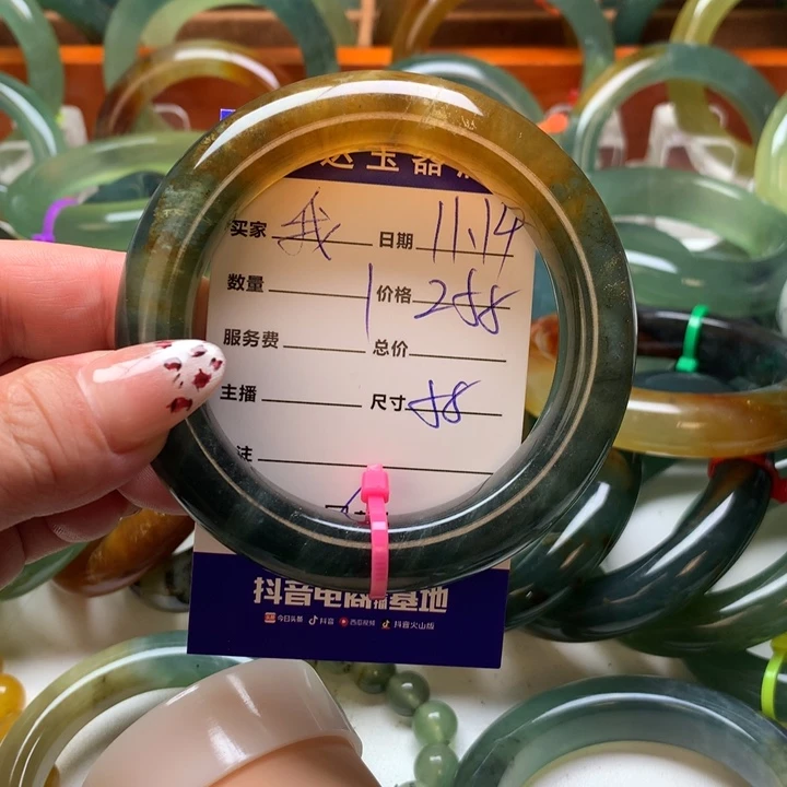 我***家岫玉未镶嵌手镯手