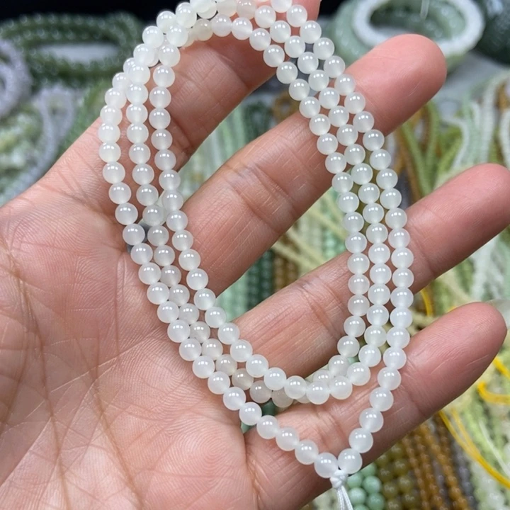 和田玉未镶嵌颈饰4