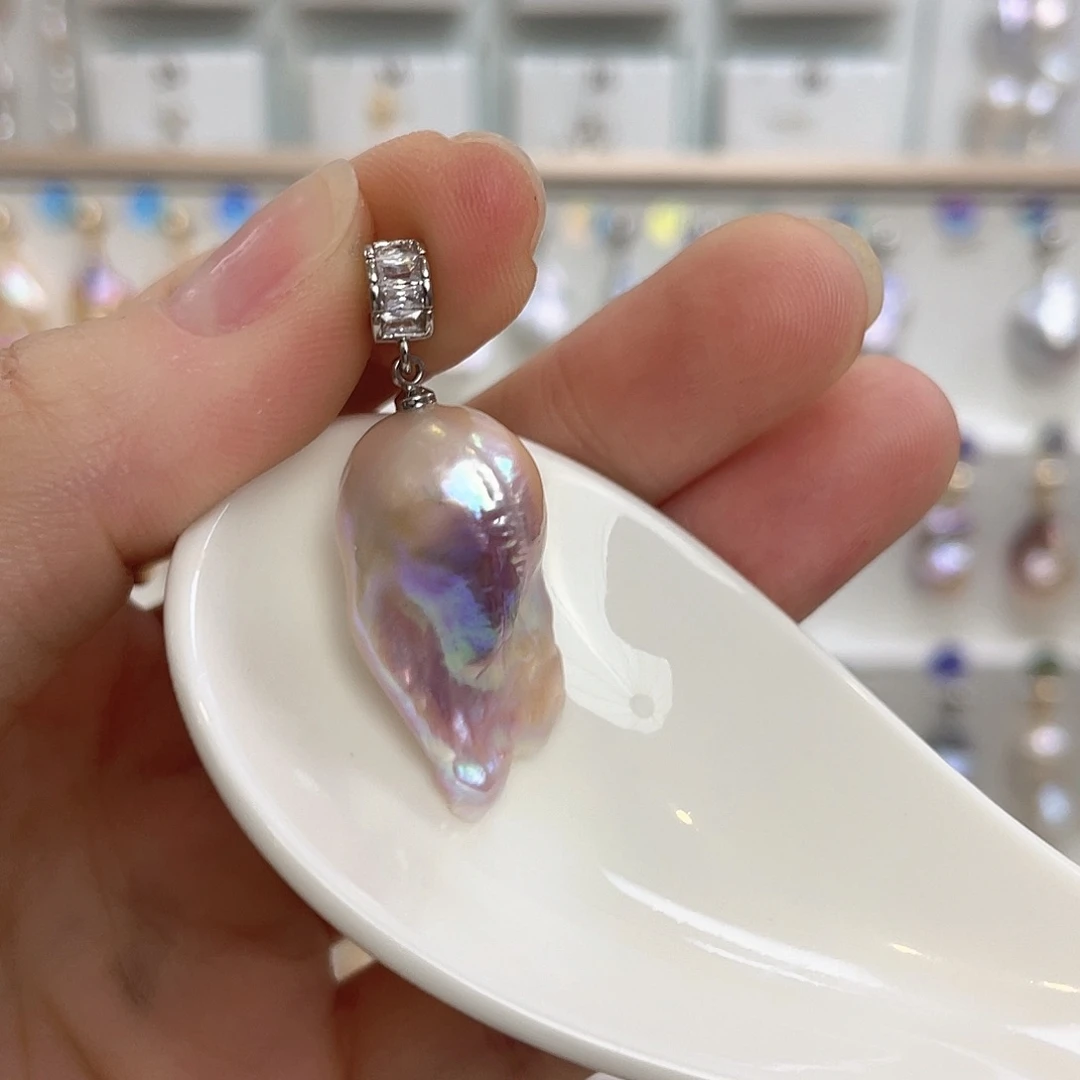 淡水珍珠银S925镶嵌颈饰s***?