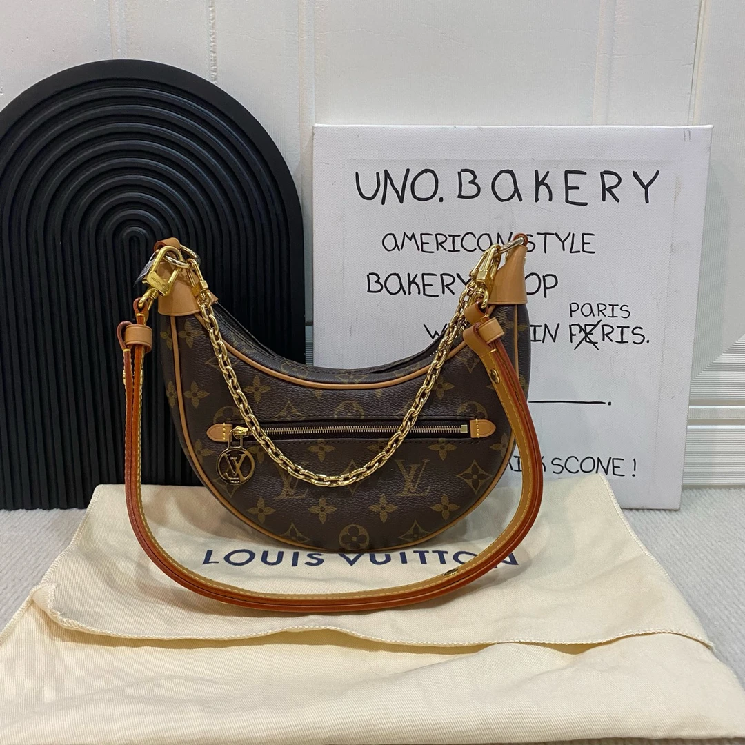 95新 LouisVuitton/路易威登 【蔡包紫】老花loop豌豆月亮包