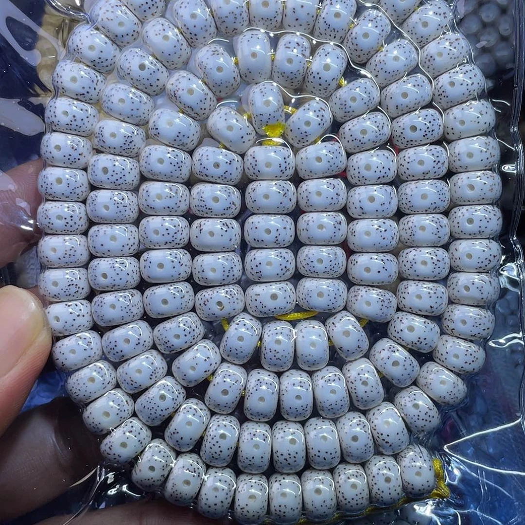 吊坠星月菩提12 8桶126颗