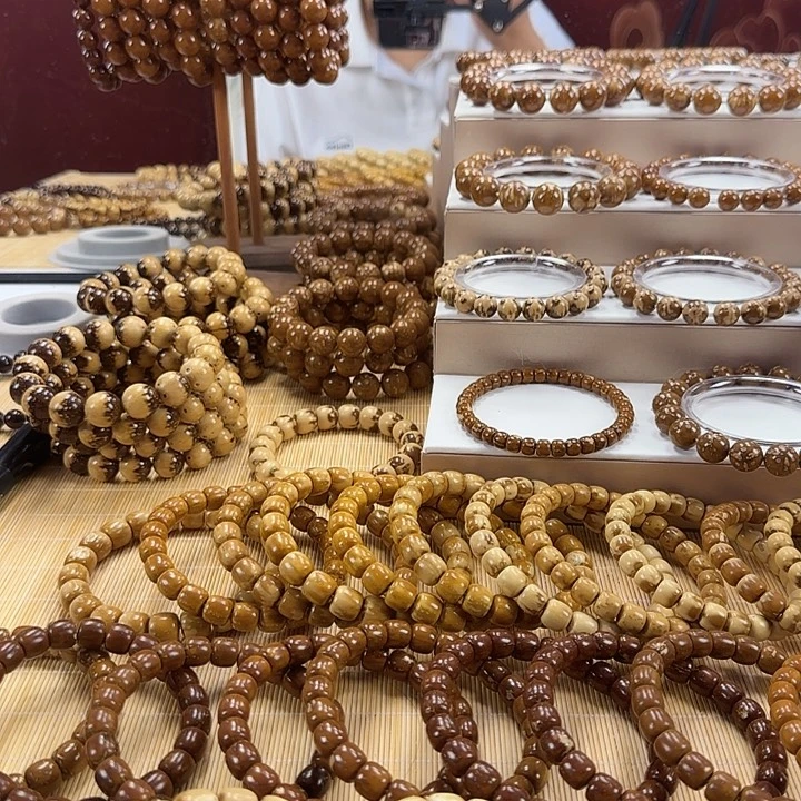 晒***黑手串紫金鼠纯肉补差价