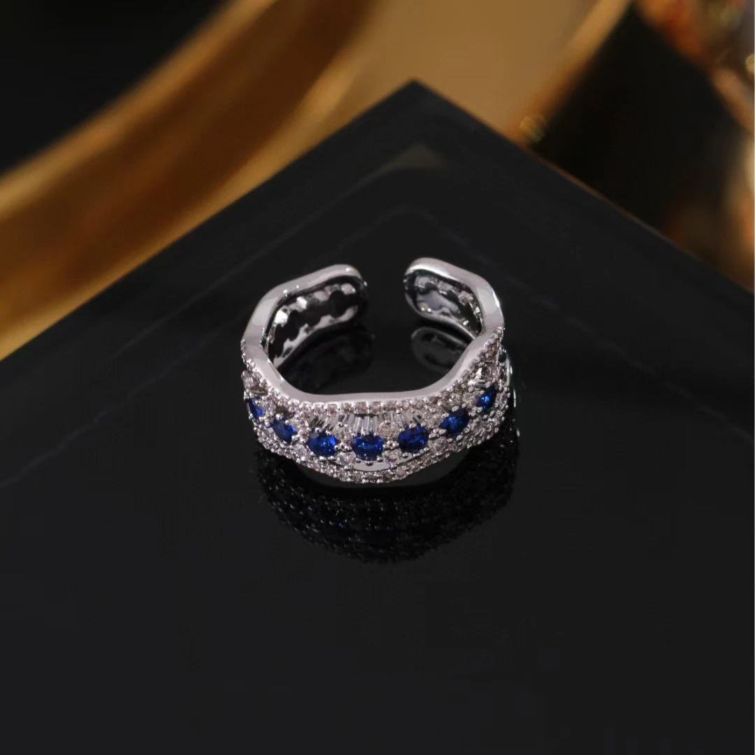 铜合金合成锆石戒指 《货号8716》轻奢时尚戒指