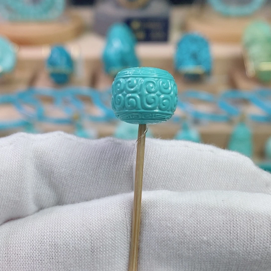 绿松石未镶嵌珠宝奇石13.3mm