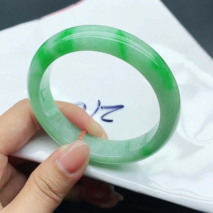 未镶嵌手镯翡翠210