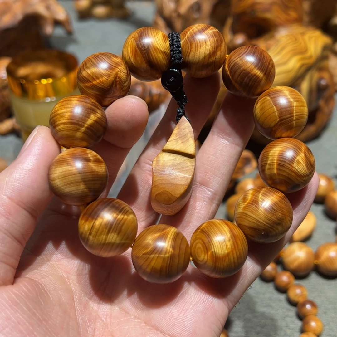 苏***x柏木（崖柏）北太行陈化崖柏