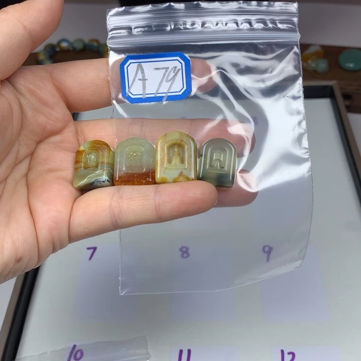 K***o蛇纹石玉未镶嵌颈饰