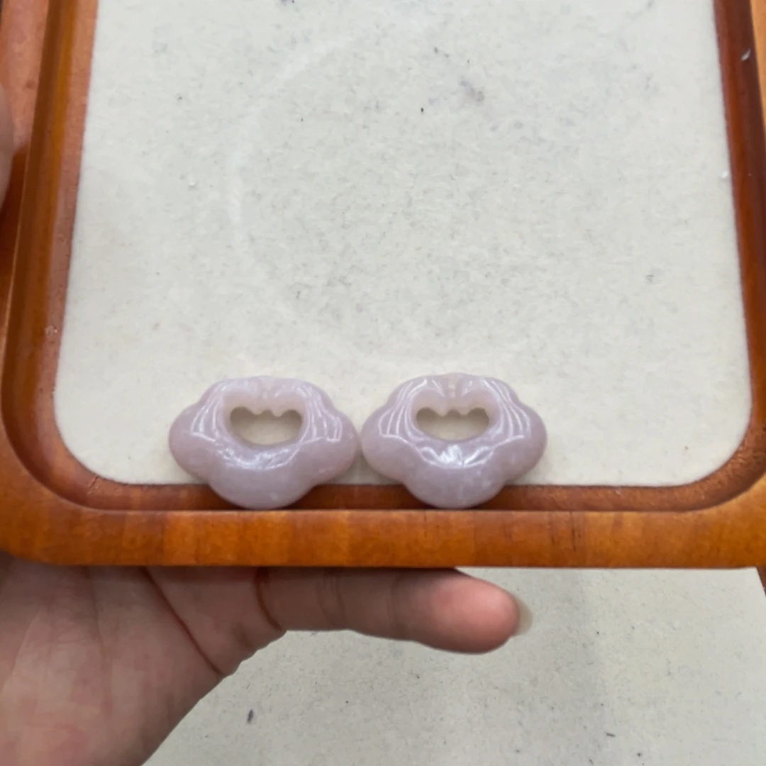 石英质玉未镶嵌圈口齐全